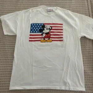 Men’s Disney Mickey Mouse Tshirt American Flag USA Patriotic Tee White Large